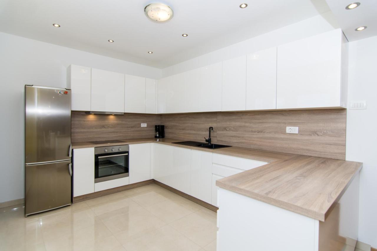 Apartments Ploka Okrug Gornji Zewnętrze zdjęcie