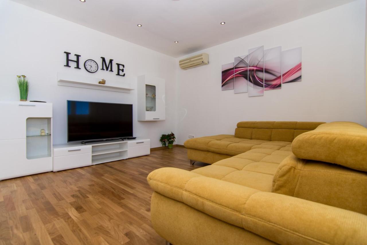 Apartments Ploka Okrug Gornji Zewnętrze zdjęcie