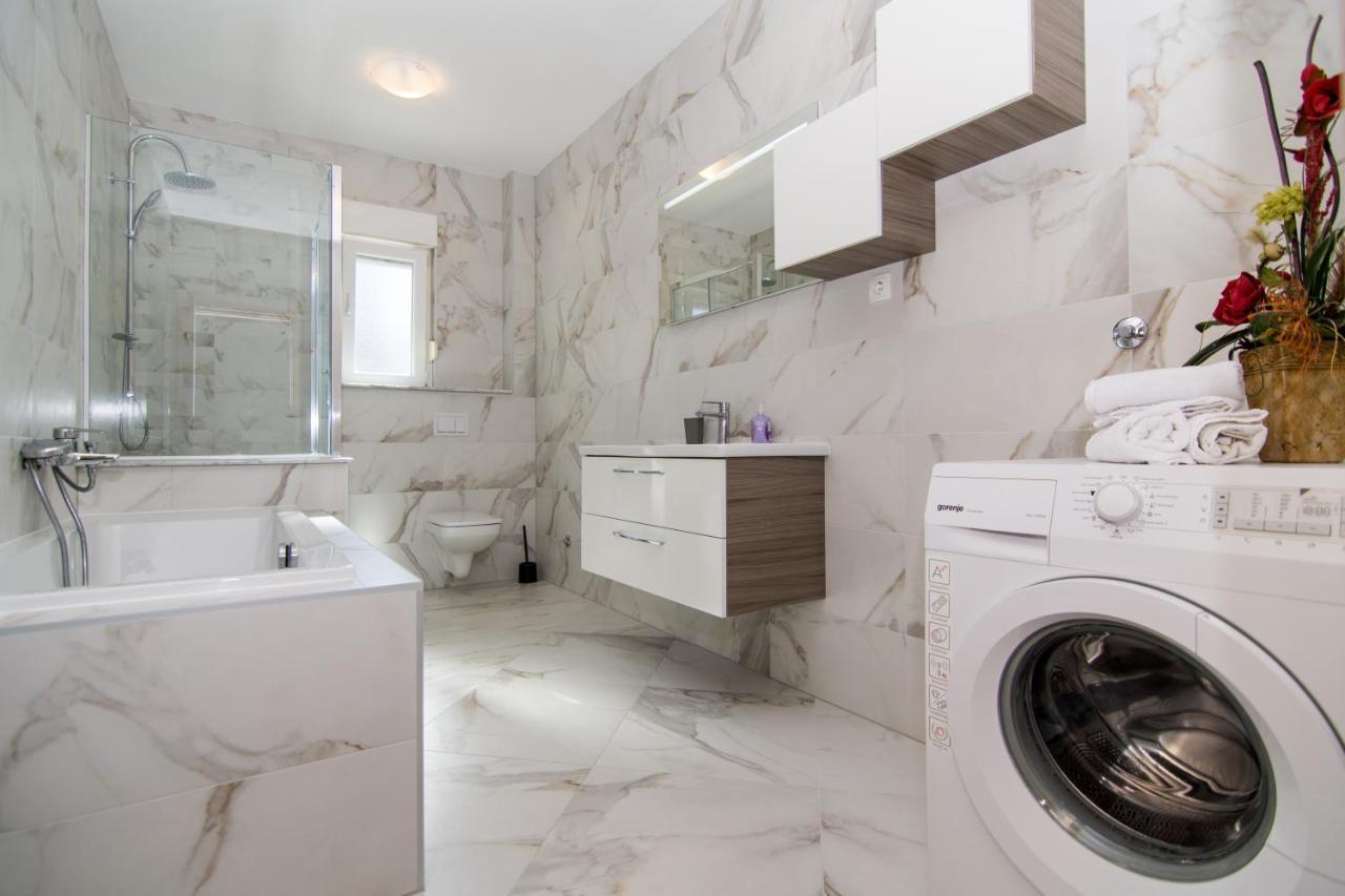 Apartments Ploka Okrug Gornji Zewnętrze zdjęcie